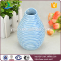 Vasos azuis pequenos chineses cerâmicos modernos